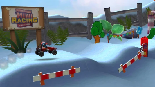 Mini Racing Adventures screenshot 1